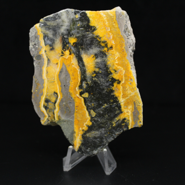 Esemplare di diaspro a forma di bombo lucidato - 105 g