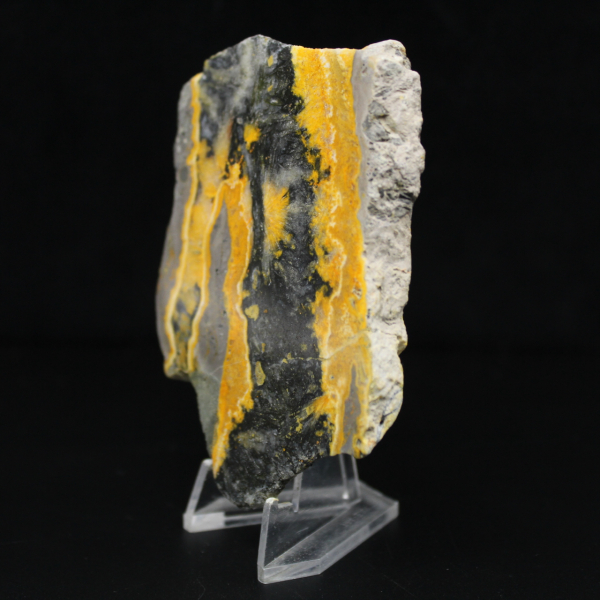 Esemplare di diaspro a forma di bombo lucidato - 105 g