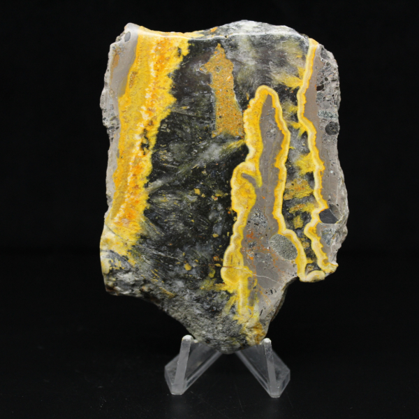 Esemplare di diaspro a forma di bombo lucidato - 105 g