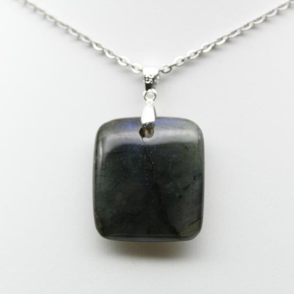 Ciondolo in labradorite quadrata