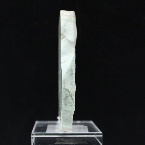 Fetta lucidata di Aragonite verde minerale grezzo di qualità