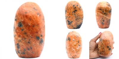 Forme libere di calcite arancione del Madagascar Madagascar collection febbraio 2021