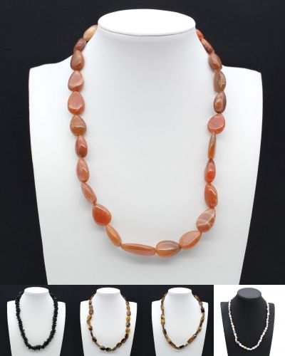 Collane varie Francia collection marzo 2024