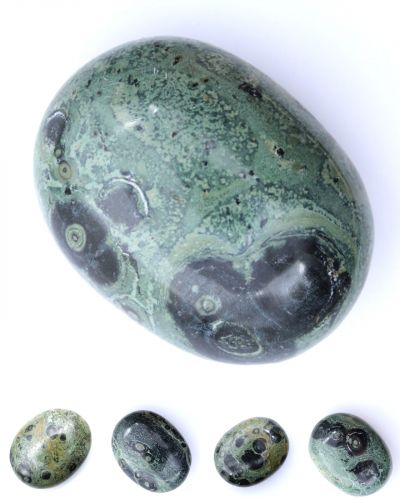 Ciottoli di diaspro Madagascar collection novembre 2023