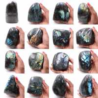 Forma libera di labradorite