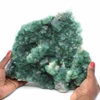 Piatto grande di cristalli naturali di fluorite verde del Madagascar da 6 chili!