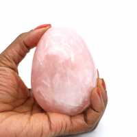Uovo minerale di quarzo rosa