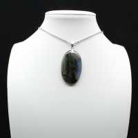 Ciondolo ovale in labradorite