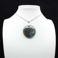Ciondolo rotondo in labradorite