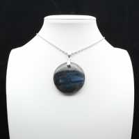 Ciondolo rotondo in labradorite