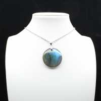 Ciondolo rotondo in labradorite