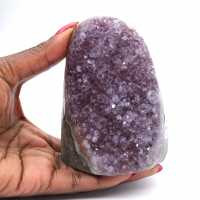 Ametista Brasile: cristallo geode da collezione