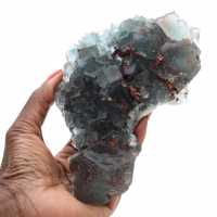 Esemplare di fluorite grezza: pietra verde del Marocco su roccia Esemplare di fluorite grezza: pietra verde del Marocco su roccia