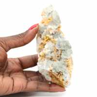 Fluorite, un minerale da collezione: cristallo grezzo dal Marocco Fluorite, un minerale da collezione: cristallo grezzo dal Marocco