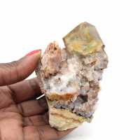 Pietra di fluorite marocchina grezza: cristalli verdi naturali Pietra di fluorite marocchina grezza: cristalli verdi naturali