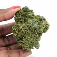 Epidoto marocchino su matrice trasparente