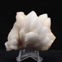 Quarzo marocchino a forma di fiore con cristalli allungati