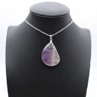 Ciondolo in ametista - Maestà dei minerali