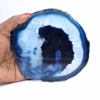 Fette di agata blu lucidate per decorazione e studio