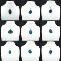 Ciondolo in apatite blu del Madagascar - Pietra naturale