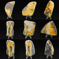 Pietra naturale di diaspro calabrone, esemplare compatto Pietra naturale di diaspro calabrone, esemplare compatto