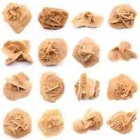 Piccola rosa del deserto del Marocco: frammento geologico naturale
