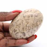 Ciottolo di feldspato del Madagascar – Esemplare naturale Ciottolo di feldspato del Madagascar – Esemplare naturale
