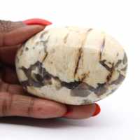 Ciottolo di feldspato del Madagascar – Campione geologico Ciottolo di feldspato del Madagascar – Campione geologico