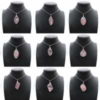 Ciondolo foglia di quarzo rosa