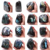 Forma libera di labradorite