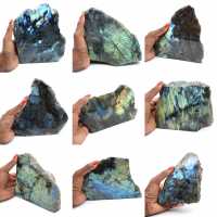 Labradorite monofacciale da collezione lucidata