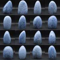 Roccia di calcite blu naturale