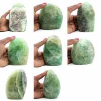 Fluorite verde a forma libera