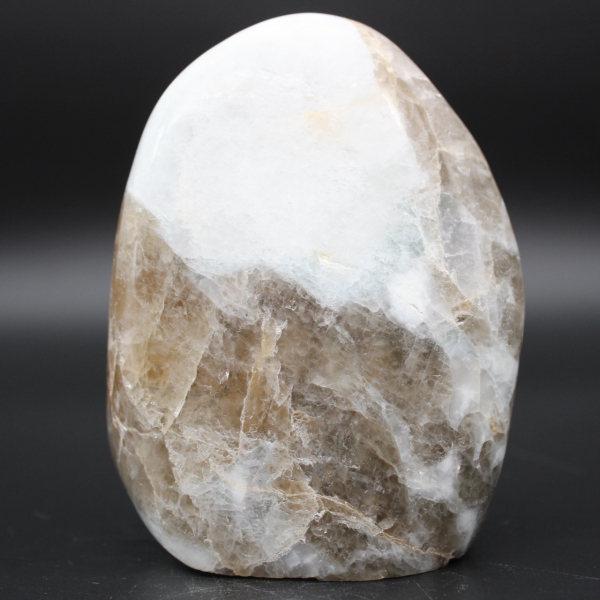 Piedra con inclusión de Turmalina de Madagascar