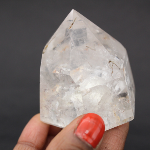 Prisma di cristallo di rocca con inclusione