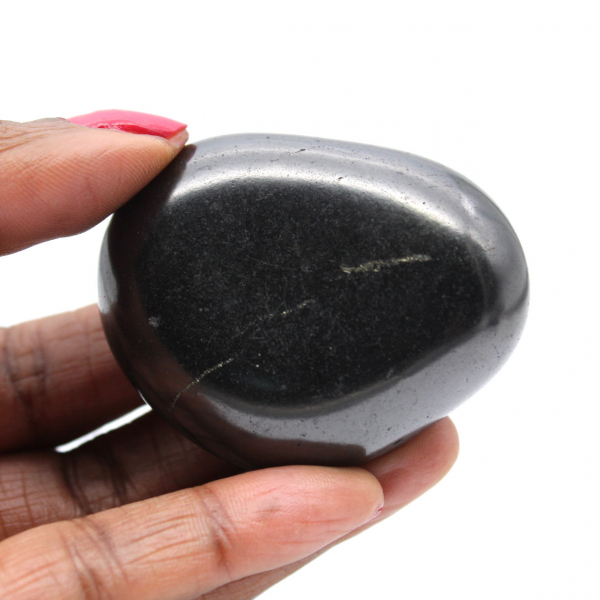 Shungite naturale lucidata