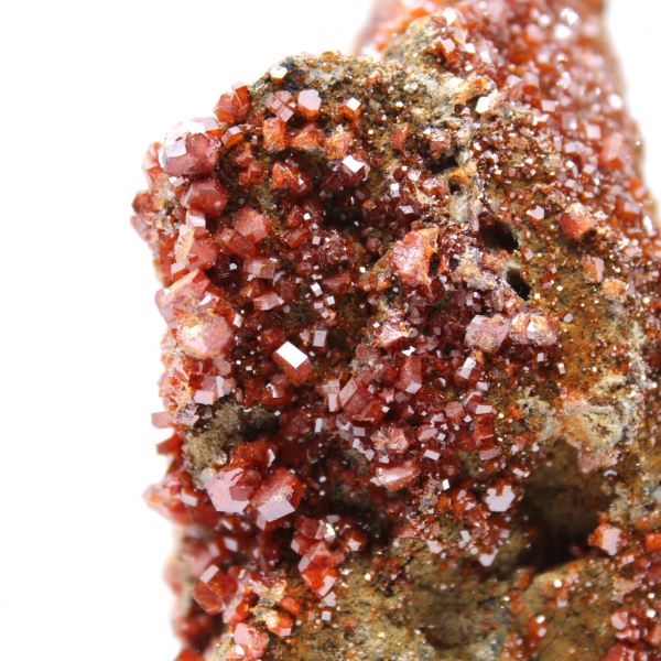 Vanadinite su matrice