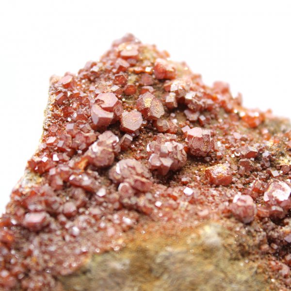 Vanadinite su matrice