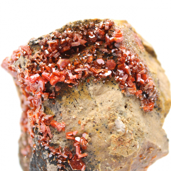 Cristalli di pietra di vanadinite