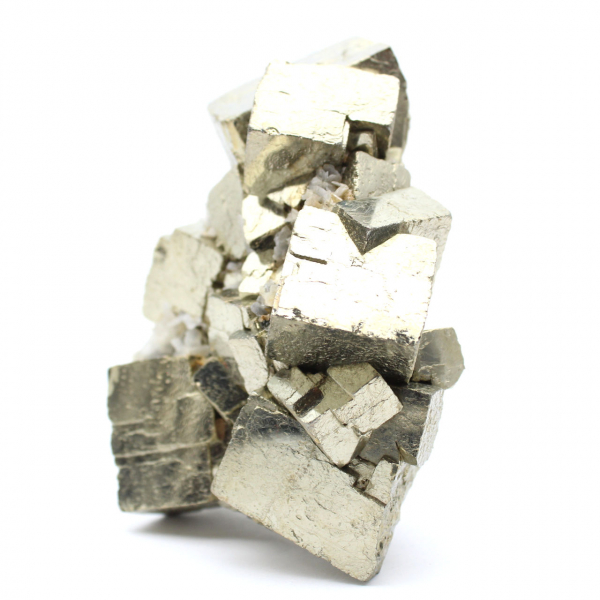 Pirite con cristalli di calcite e quarzo