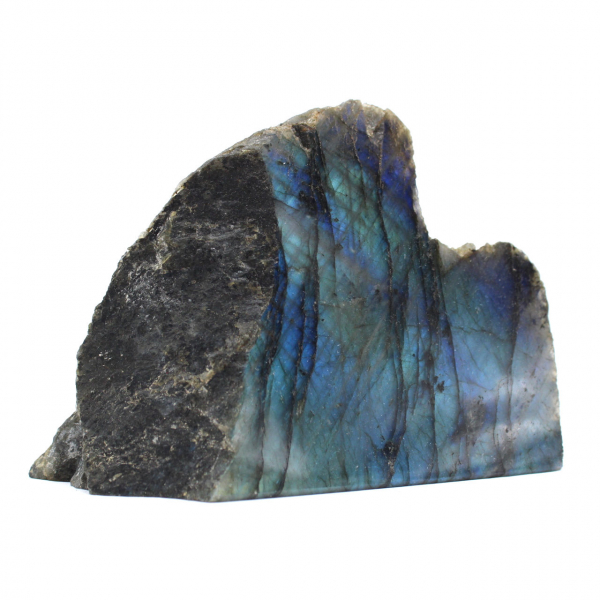 Labradorite decorativa lucida su un lato