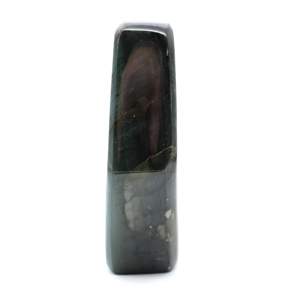 Forma libera di labradorite lucida