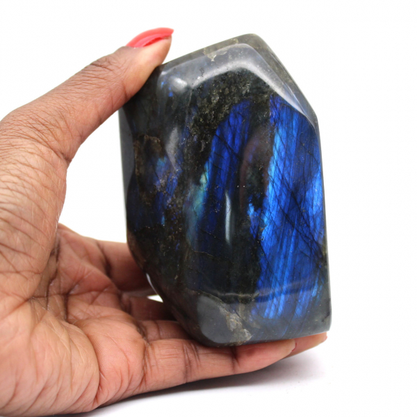 Pietra di Labradorite lucidata a forma libera