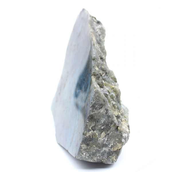Roccia monofacciale di labradorite levigata