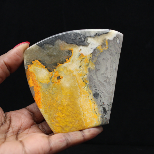 Decorazione ornamentale a forma di calabrone in Jasper autentico