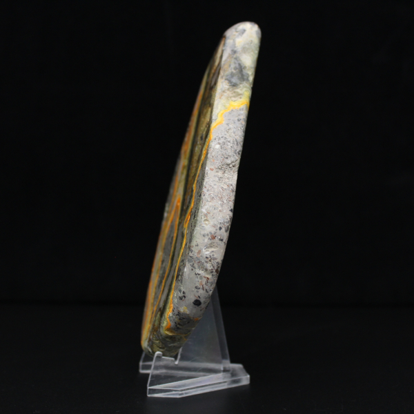 Diaspro calabrone lucidato, esemplare raro Indonesia