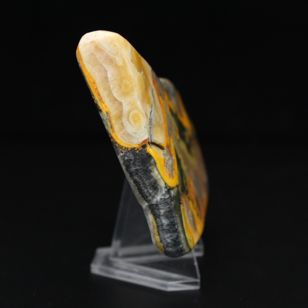 Pietra autentica di diaspro calabrone lucidato