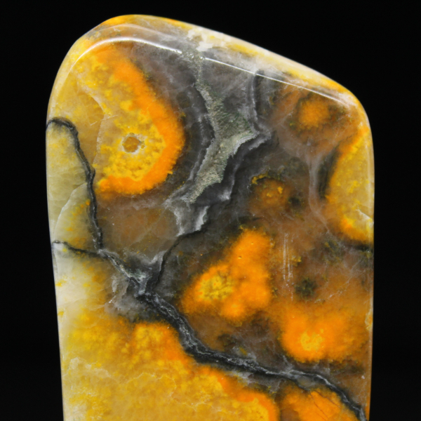 Pietra naturale di diaspro calabrone, esemplare compatto