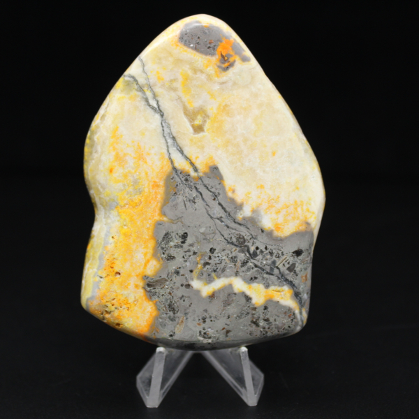 Ornamento compatto di diaspro a forma di bombo