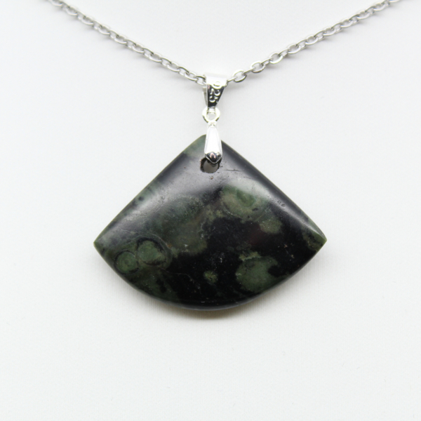 Ciondolo Kambamba Jasper a forma di ventaglio